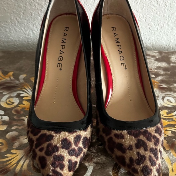 Rampage Leopard Pumps - Picture 2 of 5